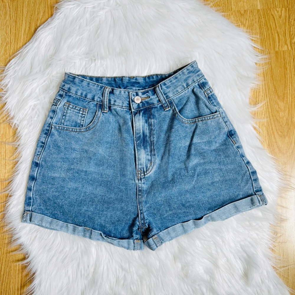 SHEIN | Blue Denim Shorts Size Medium